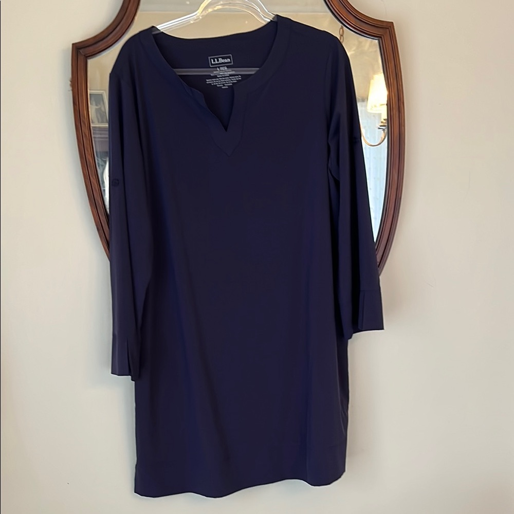 L.L. Bean Women's Navy Dress Size Large Swing Style in EUC